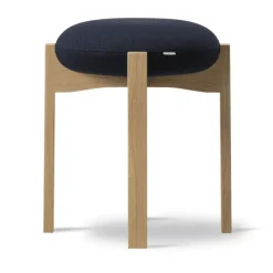 Fredericia Furniture Stools*Pioneer low stool, Vidar 786-lacquered oak Blue
