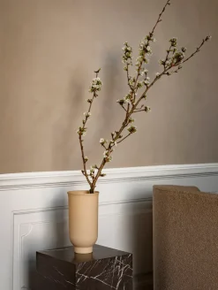 Audo Copenhagen Side Tables*Plinth tall sidetable 30x30x51 cm, Brown