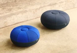 Fritz Hansen Sitting Poufs*Pouf sit pouf large, Indigo Purple
