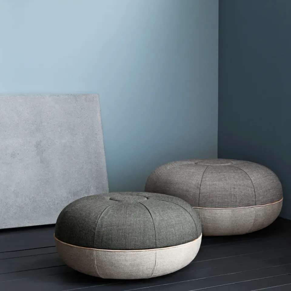 Fritz Hansen Sitting Poufs*Pouf sit pouf small, Slate Grey