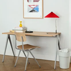 HAY Desks*Pyramid 01 desk, Oak clear lacquered-140x75 cm-black steel frame Beige