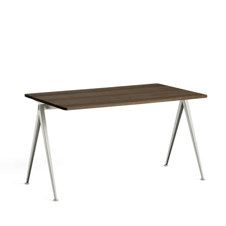 HAY Desks*Pyramid 01 desk, Smoked oak-140x75 cm- steel frame Beige