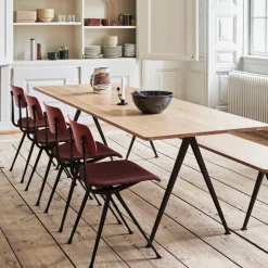 HAY Dining Tables*Pyramid 02 dining table, Oak matte lacquered-190x85 cm-black steel frame Beige