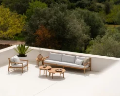 Ethnicraft Table For Outdoor Use|Outdoor Lounge Furniture*Quatro outdoor coffee table teak, Ø59 cm → Ø59 cm Beige