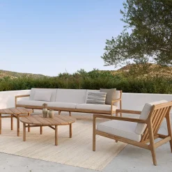 Ethnicraft Table For Outdoor Use|Outdoor Lounge Furniture*Quatro outdoor coffee table teak, Ø95 cm Brown
