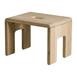 Andersen Furniture Stools*Reach stool 35x25x25 cm, Oak Brown