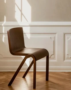 Audo Copenhagen Chairs*Ready dining chairs, stained oak Red