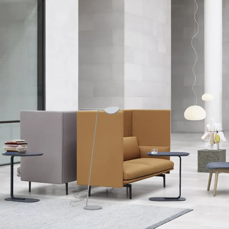 Muuto Side Tables*Relate Side table H: 73.5 cm, Dark Green