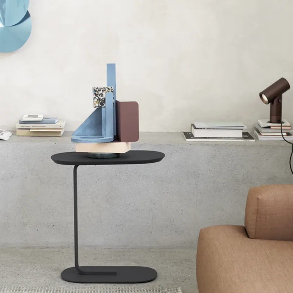 Muuto Side Tables*Relate Side table H: 73.5 cm, Dark Green