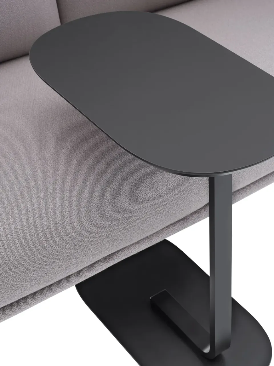 Muuto Side Tables*Relate sidetable 60,5 cm, Black