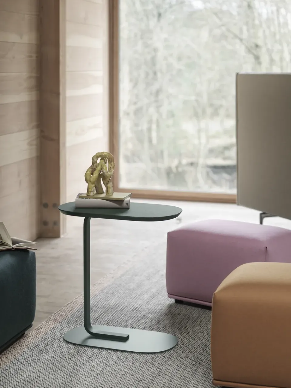 Muuto Side Tables*Relate sidetable 60,5 cm, Dark Green