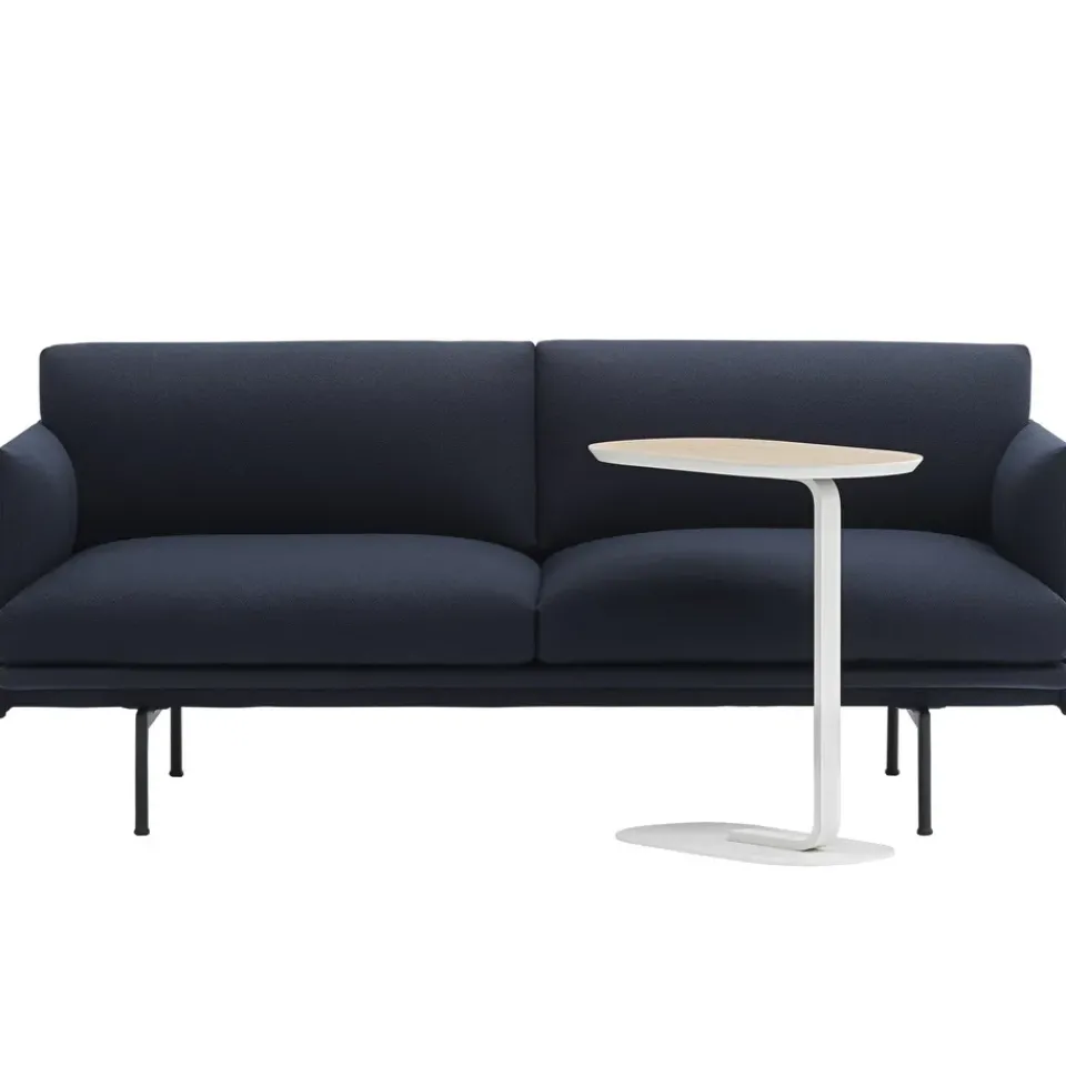 Muuto Side Tables*Relate sidetable 60,5 cm, oak, white Black