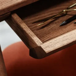 Warm Nordic Desks*Rúna desk, Walnut oiled Brown