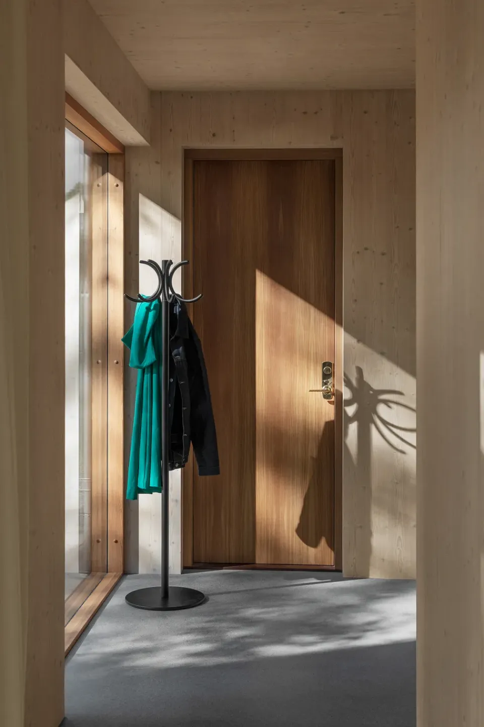 Lammhults Clothes Racks, Coat Stands & Hangers*S70-12 coat rack, texture Black