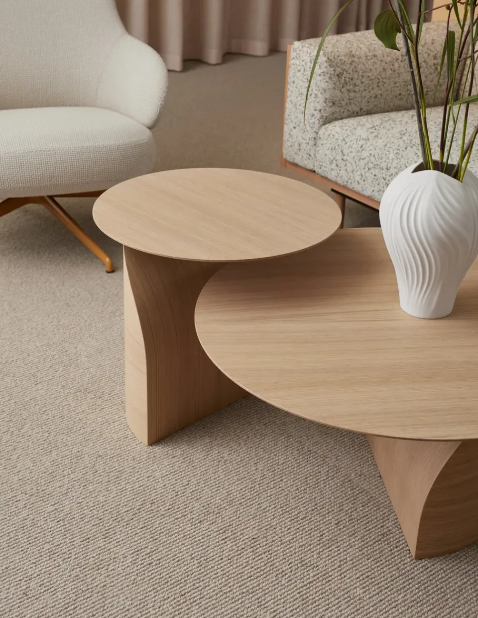 Swedese Coffee Tables*Savoa coffee table H45 cm, Oak laquered Beige