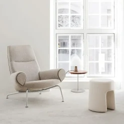 Fredericia Furniture Sitting Poufs*Sequoia ottoman, Sheepskin moonlight White