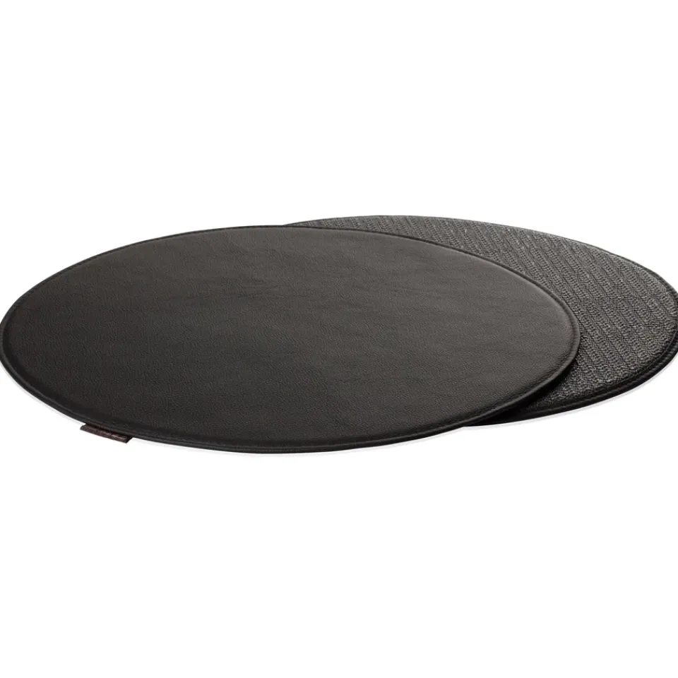 Fritz Hansen Seat Cushions & Pads*Series 7 chair pad leather, Black