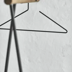 LIND DNA Clothes Hooks & Hangers|Clothes Racks, Coat Stands & Hangers*Slim hanger, Black