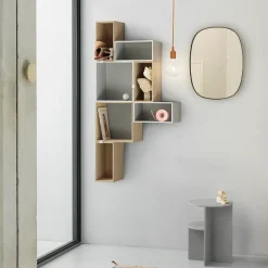Muuto Shelves & Shelving Systems*Stacked 2.0 shelving with back plate, small, oak Brown