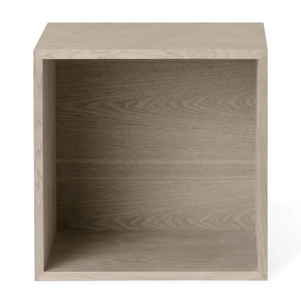 Muuto Shelves & Shelving Systems*Stacked 2.0 shelving with back plate, medium, oak Brown