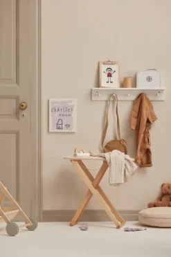 Kid's Concept Clothes Hooks & Hangers*Star shelf with hooks, White