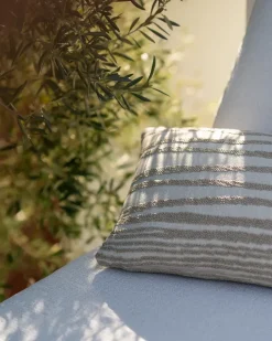 Ethnicraft Garden Details & Accessories*Stripes outdoor pillow 40x60 cm, Lumbar Beige