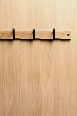 Essem Design Clothes Hooks & Hangers*Tamburin coat hook 73.5 cm, Oak-black Brown
