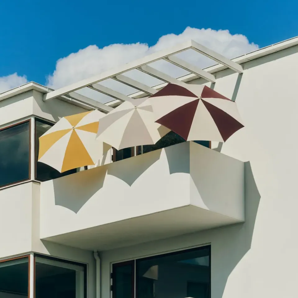 HAY Sun Protection*Terrazza Octagon parasol, Off-white-burgundy Multi