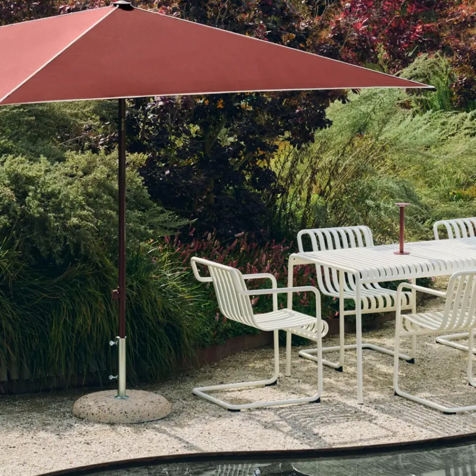 HAY Sun Protection*Terrazza Square parasol, Off white-burgundy Multi