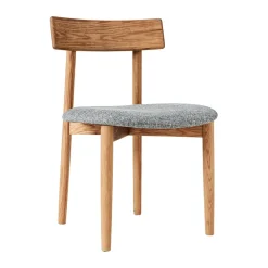 MUUBS Chairs*Tetra chair with padded seat, Concrete coloured fabric-natural oiled oak GreyBrown