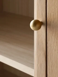 &Tradition Display & Glass Cabinets*Trace SC87 display cabinet 50x192x40 cm, Natural oak Brown