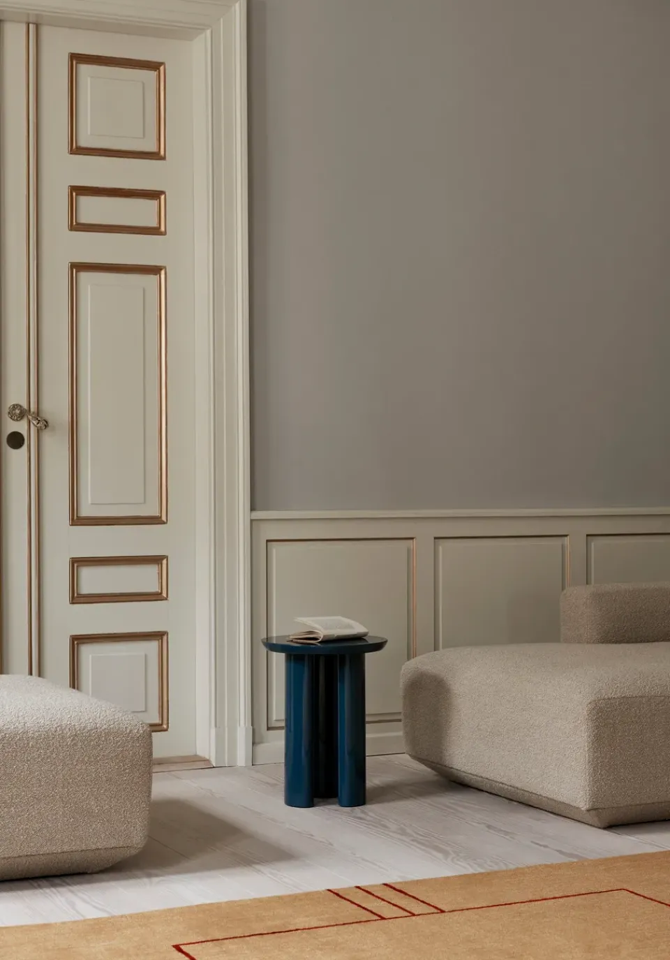 &Tradition Side Tables*Tung JA3 side table, Steel Blue