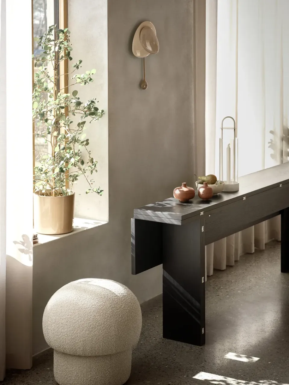 Design House Stockholm Sitting Poufs*Uno pouf Ø50 cm, Cream White
