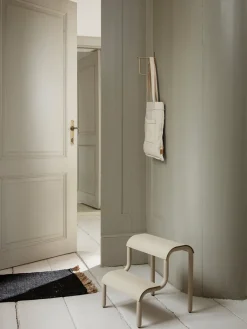 Ferm Living Stools|Children's Chairs*Up step stool, Cashmere Beige