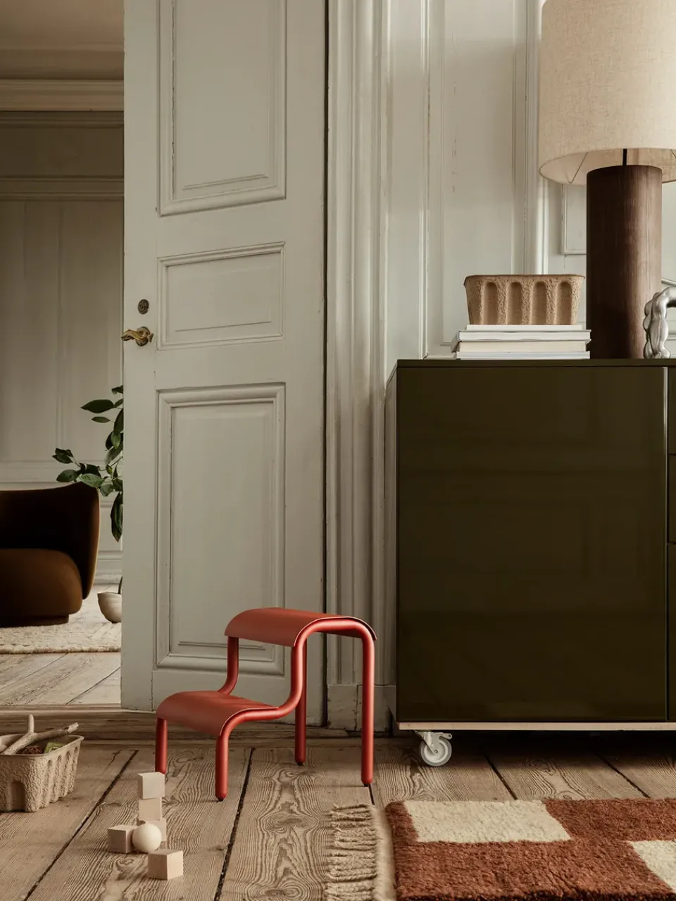 Ferm Living Children's Chairs|Children's Chairs*Up step stool, Poppy Red