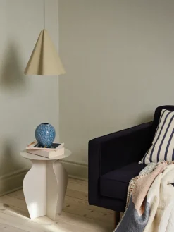 Broste Copenhagen Side Tables*Urna side table Ø35x45 cm, Rainy day Grey