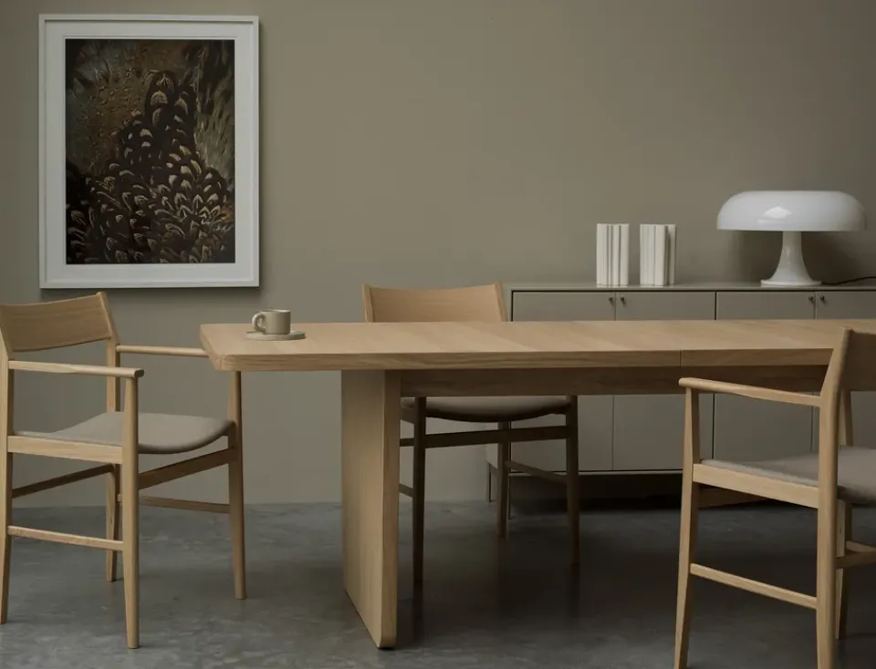 Mavis Dining Tables*Vaud dining table, White pigmented oak, 2 pcs inserts Brown