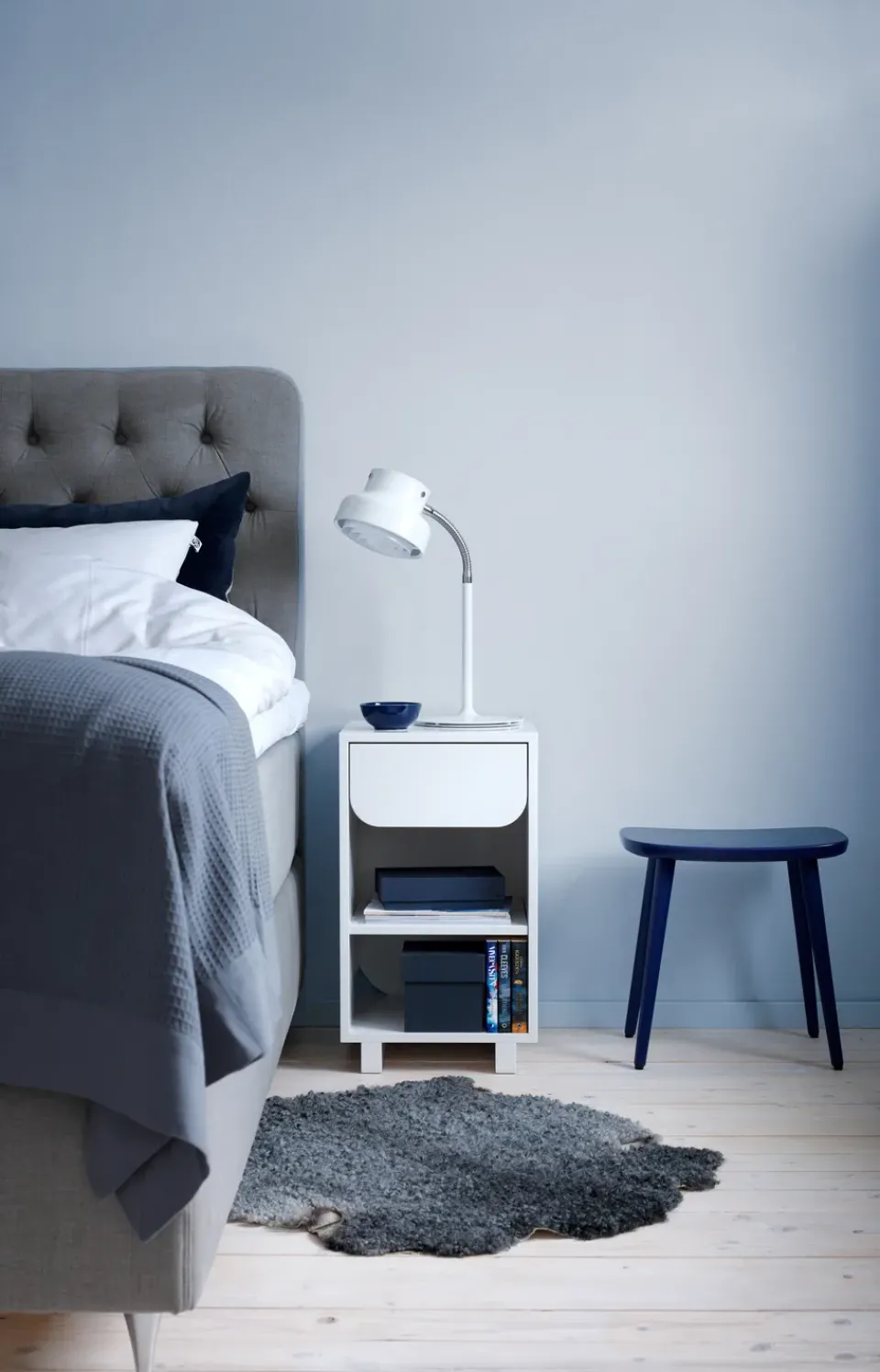 1898 Bedside Tables*Vidja bedside table, White