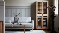 1898 Display & Glass Cabinets*Vidja hight display cabinet, White pigmented oak Beige