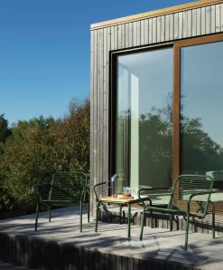 Normann Copenhagen Balcony Furniture*Vig lounge chair, Green