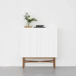 A2 Display & Glass Cabinets*White Cabinet cabinet, oak BrownWhite