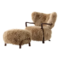 &Tradition Armchairs & Footstools*Wulff Lounge Chair ATD2 armchair incl. pouffe ATD3, Oiled walnut-Sheepskin honey BrownWhite