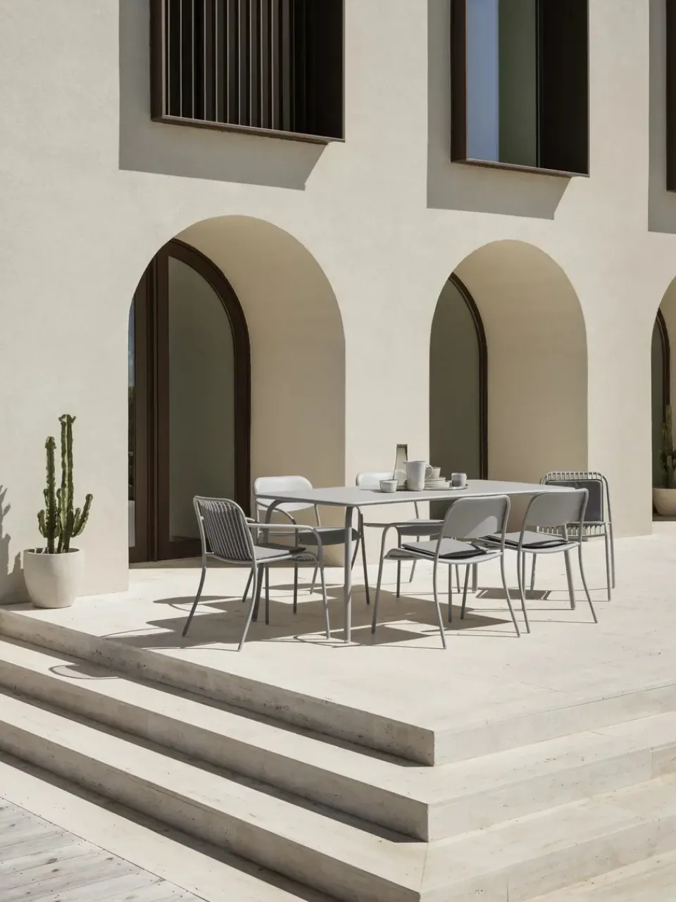 Blomus Balcony Furniture*YUA Chair, Silk Grey