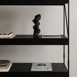 Audo Copenhagen Shelves & Shelving Systems*Zet shelving system, Oak stained, 1x4, steel base Black
